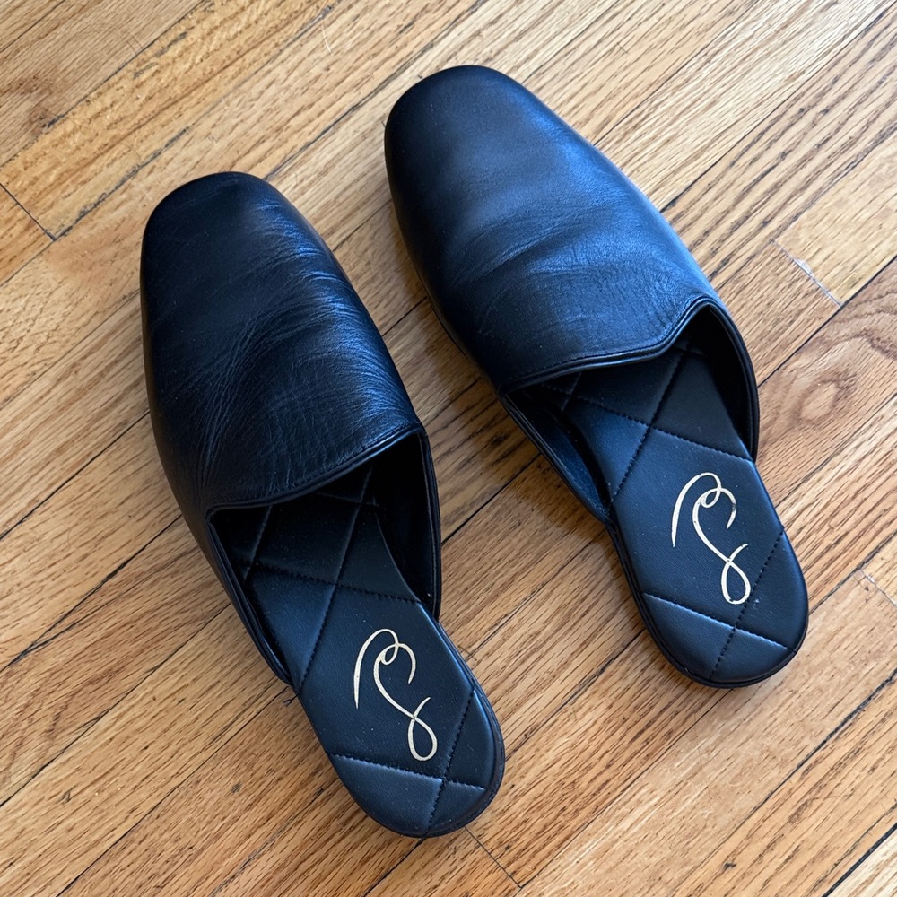 Sam Edelman women’s black leather loafers
